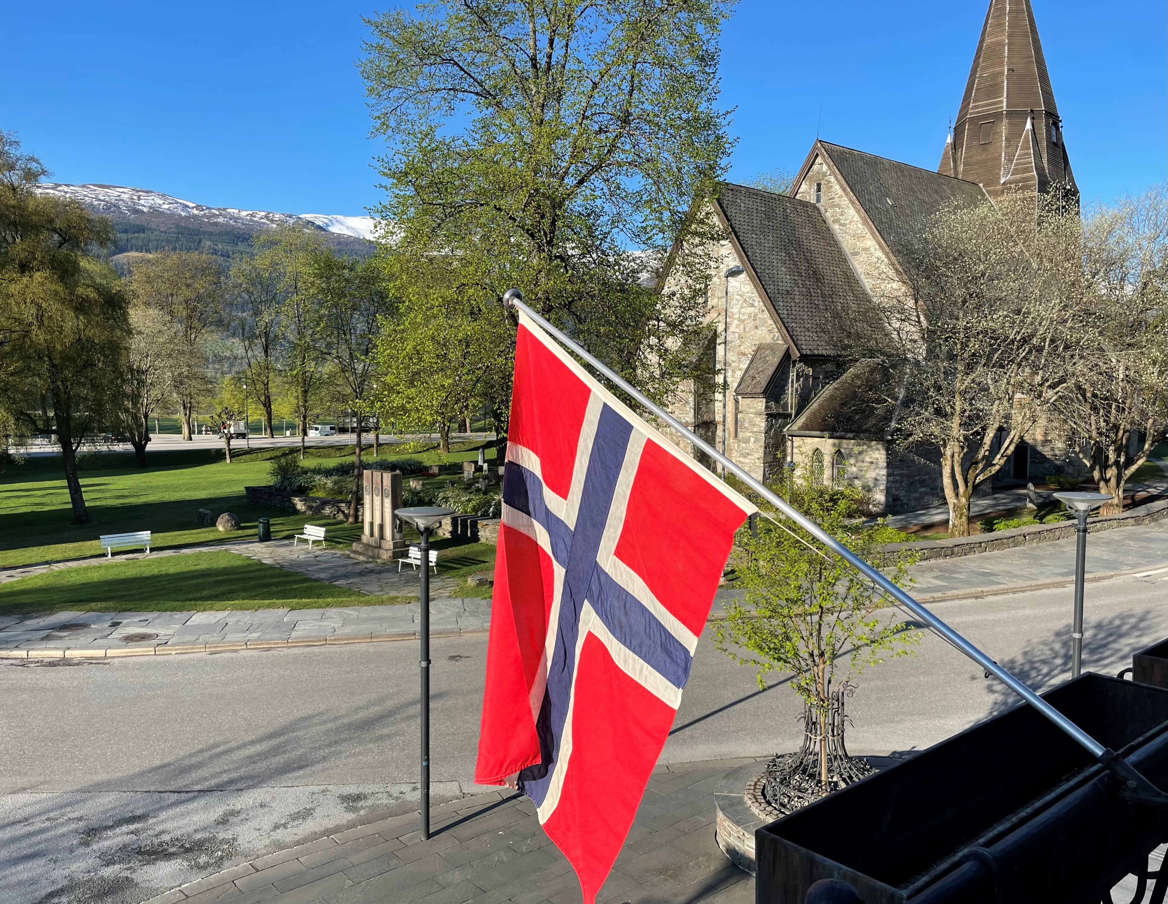 Tjukkabygda mot Horndalsnuten